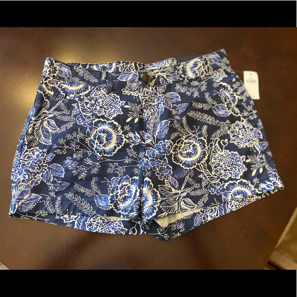 Gap Summer Shorts 3” Inseam Size 2 NWT
